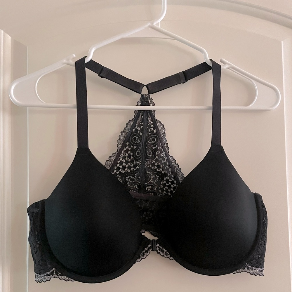 Maidenform One Fab Fit Lace Racerback Bra-40B Black with white lace trim